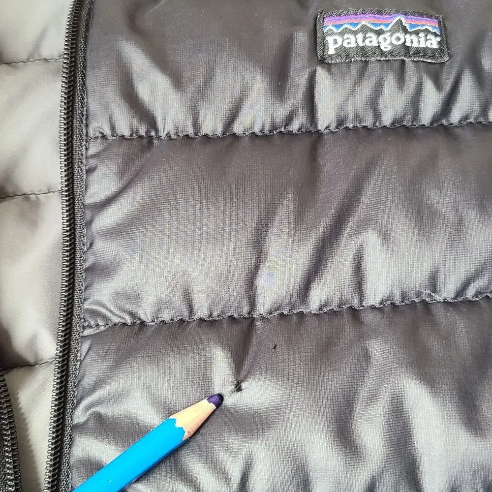 Patagonia Boys XL 14 Puffer Jacket Black Insulated Full Zip 68242 Repaired